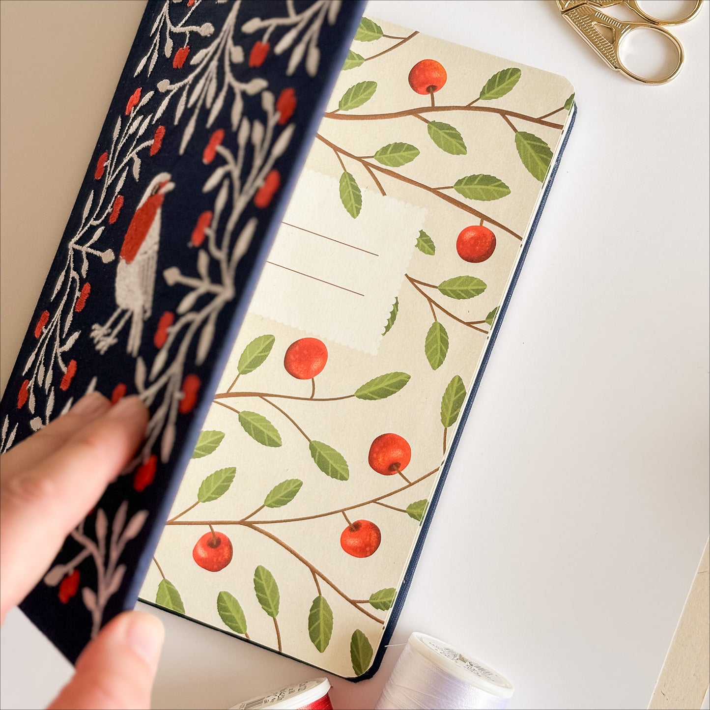 Dnevnik A5 z vezenino -  Taščica