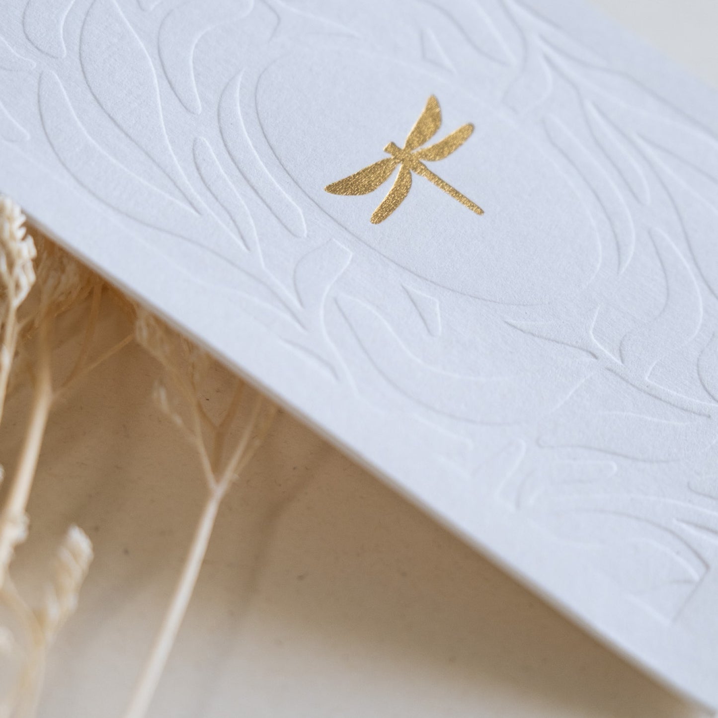 Voščilnica z zlatim in slepim tiskom - Kačji pastir