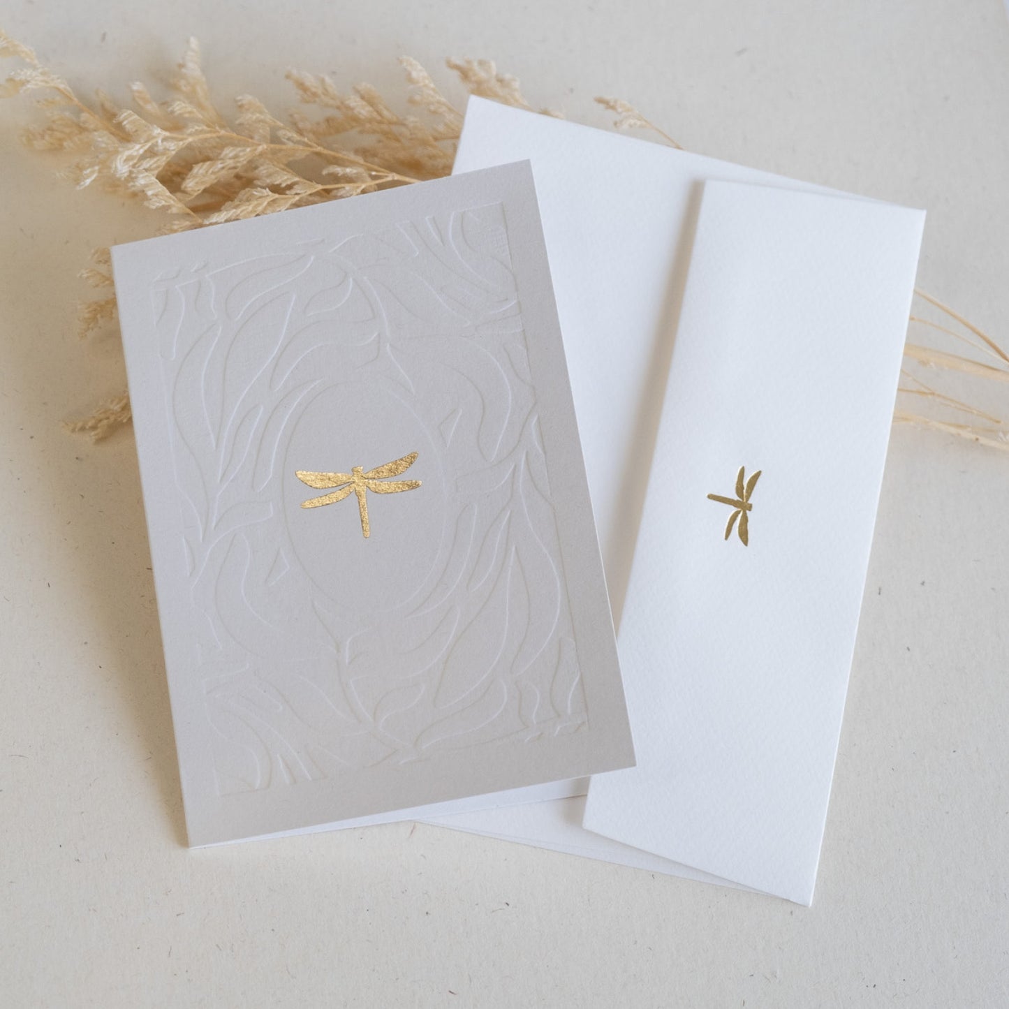 Voščilnica z zlatim in slepim tiskom - Kačji pastir