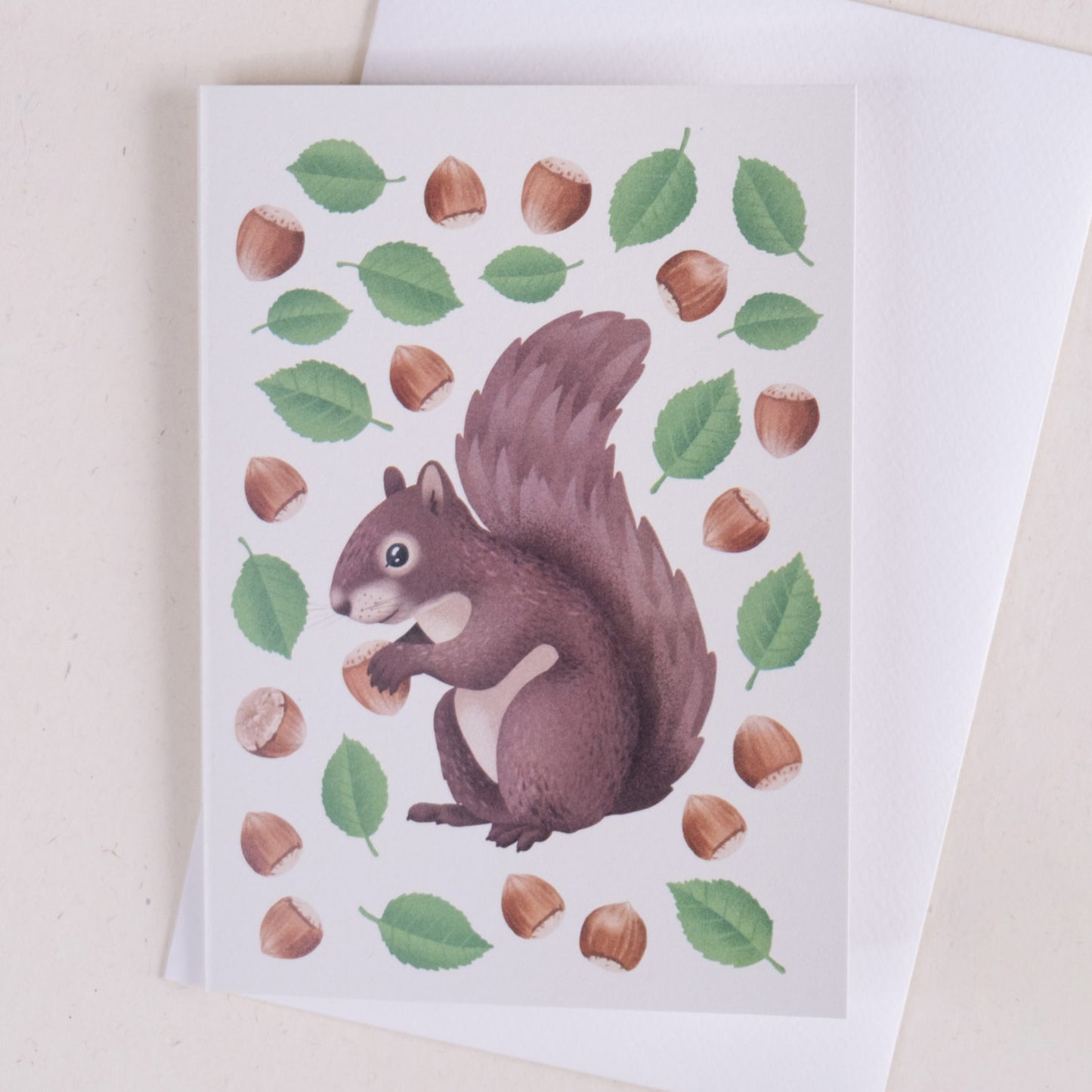 Voščilnica - Veverica z lešniki